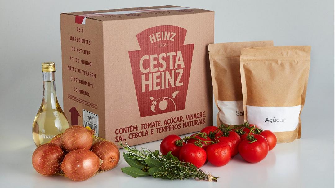 Heinz transforma ingredientes de seu Ketchup em cestas de doações