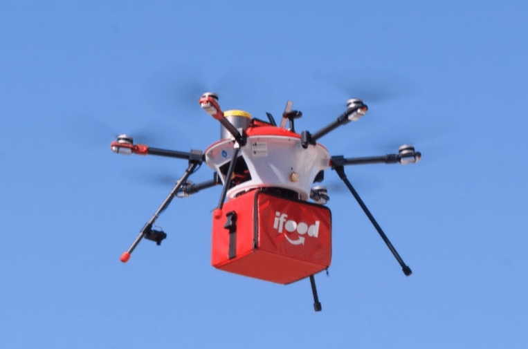 iFood recebe autorização para uso de drones em entregas de delivery