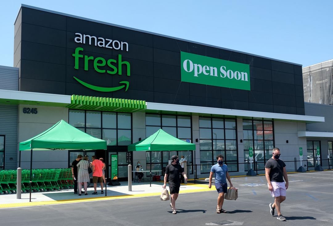 Amazon abre primeiro supermercado fora dos EUA